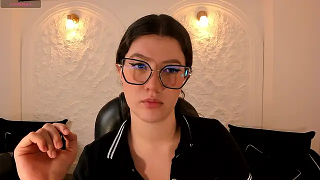 AmberFarrell online show from February 18, 7:54 pm