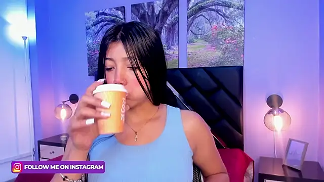 Snapshot of KimberlyVillaLobos chatting on February 28, 11:47 am KimberlyVillaLobos online show from February 28, 11:47 am