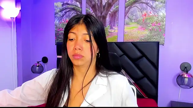 Snapshot of KimberlyVillaLobos chatting on September 16, 11:55 am KimberlyVillaLobos online show from September 16, 11:55 am