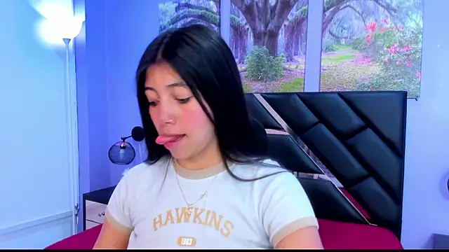 Snapshot of KimberlyVillaLobos chatting on September 18, 11:34 am KimberlyVillaLobos online show from September 18, 11:34 am