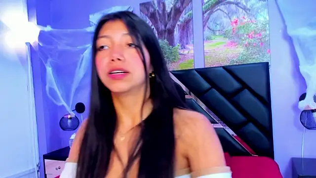 Snapshot of KimberlyVillaLobos chatting on October 25, 11:40 am KimberlyVillaLobos online show from October 25, 11:40 am