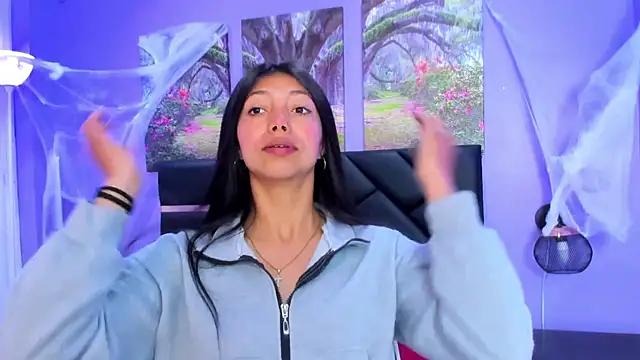 KimberlyVillaLobos online show from November 10, 11:31 am