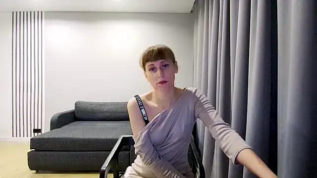 Daniella Lorente online show from December 13, 11:17 pm