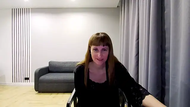 Daniella Lorente online show from December 22, 4:39 am