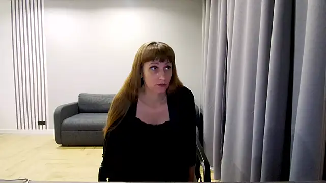 Daniella Lorente online show from December 29, 4:38 am