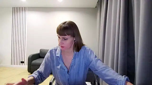 Daniella Lorente online show from January 14, 11:27 pm