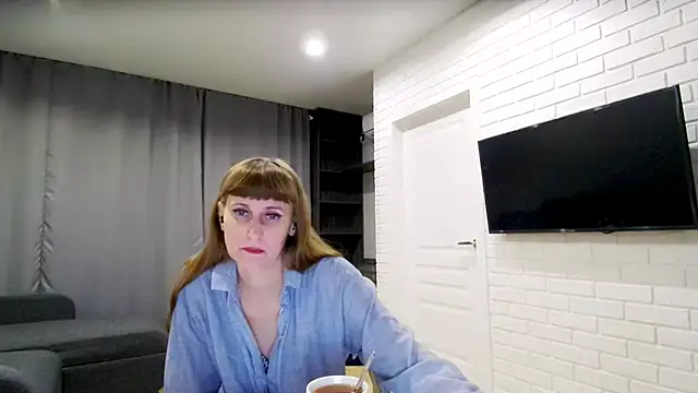 Daniella Lorente online show from November 9, 10:41 pm