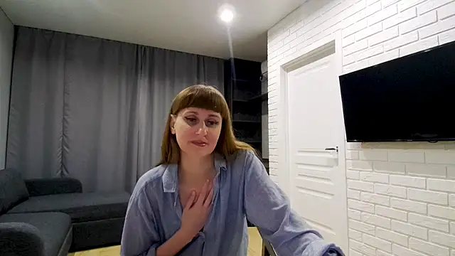 Daniella Lorente online show from May 16, 12:29 am