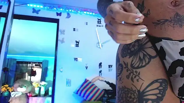 goddess BigassCock online show from May 8, 3:34 am