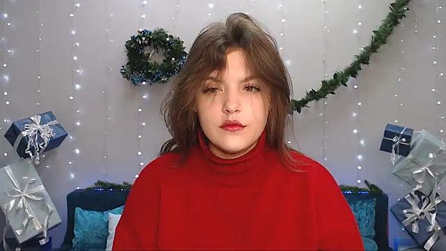 Snapshot of showmeparadise chatting on December 5, 6:10 am showmeparadise online show from December 5, 6:10 am