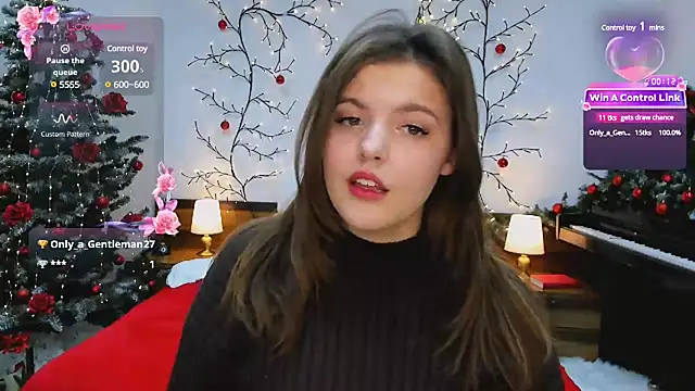 Snapshot of showmeparadise chatting on December 14, 6:20 pm showmeparadise online show from December 14, 6:20 pm