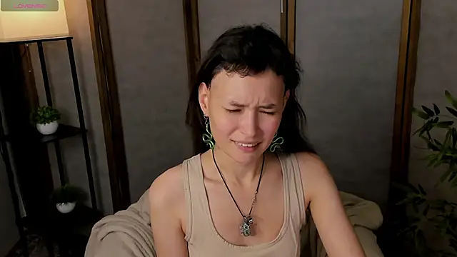 Emily Strikeee online show from September 19, 10:16 am