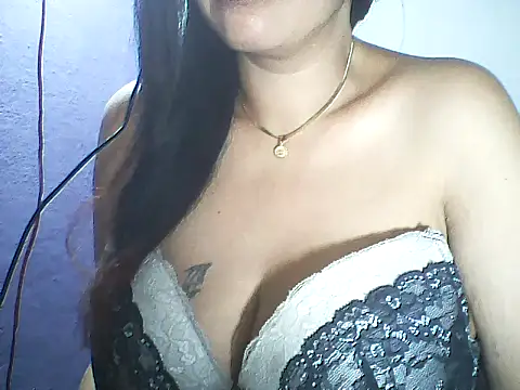 layanah12 online show from May 14, 7:31 pm