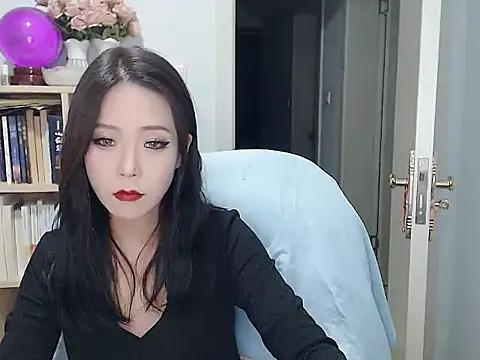 SuSushi728 online show from December 22, 3:20 pm