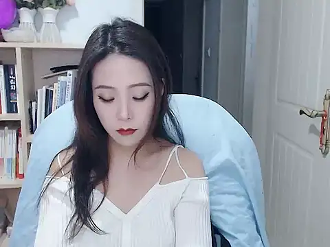 SuSushi728 online show from March 1, 4:53 pm