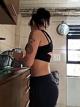 Tefannyy  online show from October 2, 4:25 pm