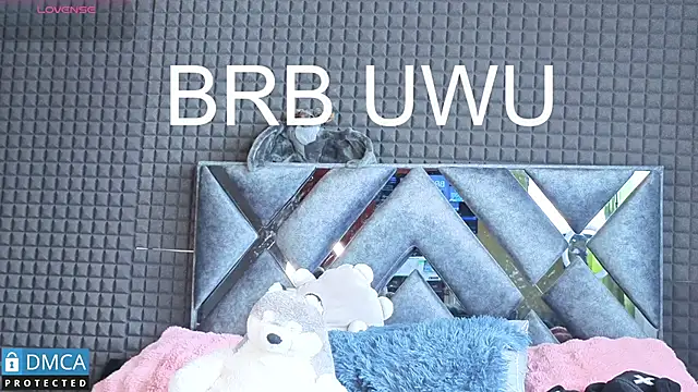 SolBeaumont1 online show from November 13, 7:02 pm