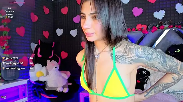 SolBeaumont1 online show from January 31, 7:11 pm