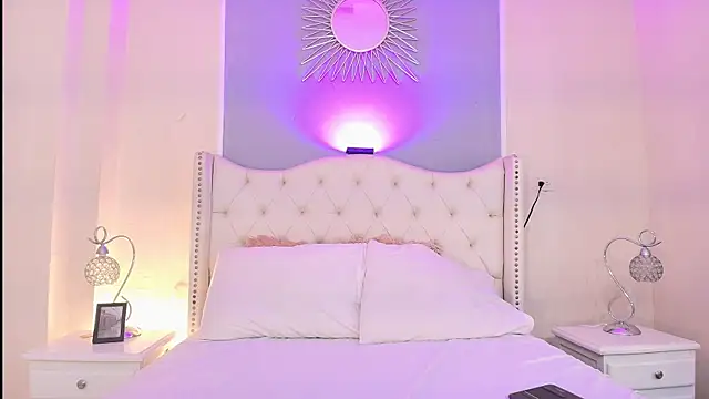 Ambar Collingg online show from October 10, 2:16 pm