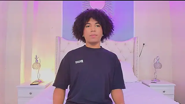 Ambar Collingg online show from October 28, 2:31 pm