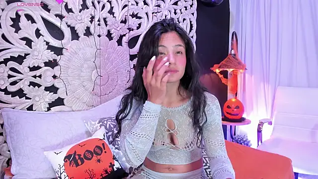 Snapshot of Mindy_sweety chatting on October 28, 12:19 pm Mindy sweety online show from October 28, 12:19 pm