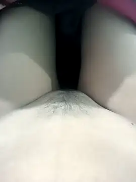 Snapshot of riteshika chatting on February 15, 7:49 am riteshika online show from February 15, 7:49 am