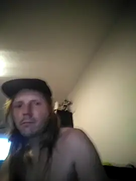 Snapshot of Vlastislav23 chatting on December 4, 2:48 pm Vlastislav23 online show from December 4, 2:48 pm