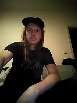 Snapshot of Vlastislav23 chatting on December 5, 7:54 pm Vlastislav23 online show from December 5, 7:54 pm