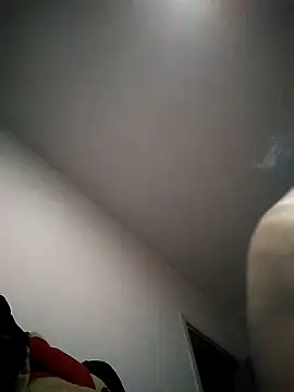 Snapshot of Vlastislav23 chatting on February 14, 4:20 am Vlastislav23 online show from February 14, 4:20 am