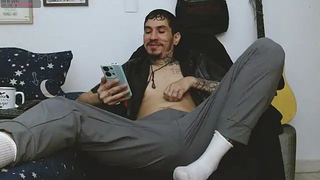 Snapshot of IaDoherty chatting on October 15, 9:31 am IaDoherty online show from October 15, 9:31 am