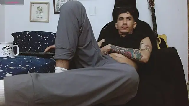 Snapshot of IaDoherty chatting on October 22, 3:40 am IaDoherty online show from October 22, 3:40 am