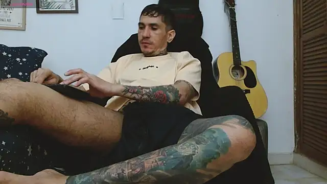 Snapshot of IaDoherty chatting on October 25, 8:55 am IaDoherty online show from October 25, 8:55 am