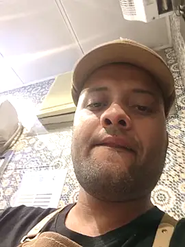Snapshot of AlamJi07 chatting on September 20, 10:33 pm AlamJi07 online show from September 20, 10:33 pm