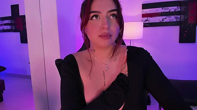 AnnikaMerliahh  online show from February 18, 6:15 pm