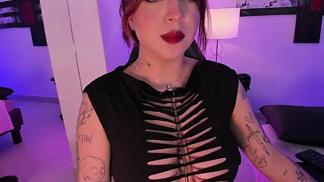 AnnikaMerliahh  online show from February 21, 3:21 pm
