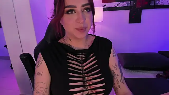 AnnikaMerliahh  online show from February 21, 6:26 pm