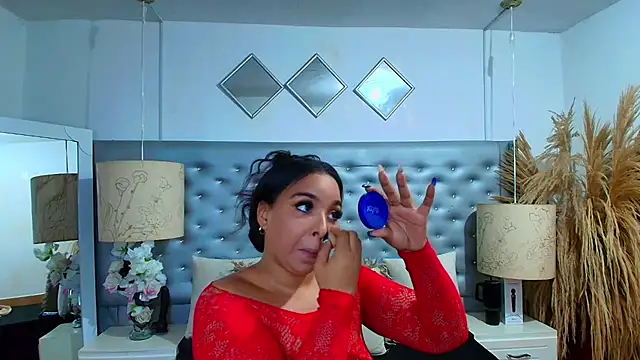 EileenBenzon online show from February 11, 2:49 am