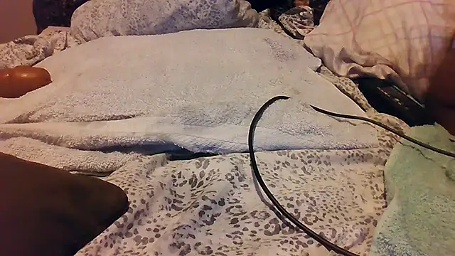 Snapshot of cocoa44 chatting on March 22, 8:29 am cocoa44 online show from March 22, 8:29 am