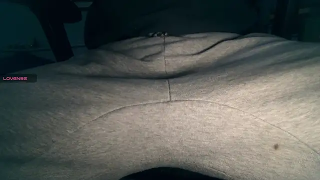 an4y8ot online show from December 16, 9:35 am