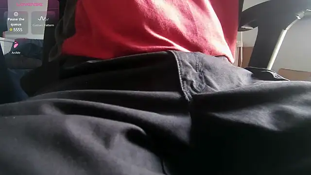 an4y8ot online show from March 8, 1:03 pm