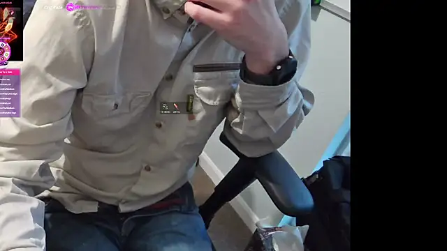 Snapshot of an4y8ot chatting on January 12, 9:03 am an4y8ot online show from January 12, 9:03 am