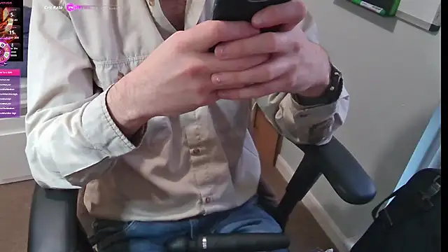 Snapshot of an4y8ot chatting on January 15, 9:03 am an4y8ot online show from January 15, 9:03 am