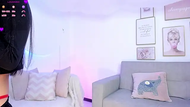 valka wolfe online show from January 8, 10:58 pm