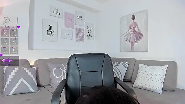 valka wolfe online show from March 28, 4:28 pm