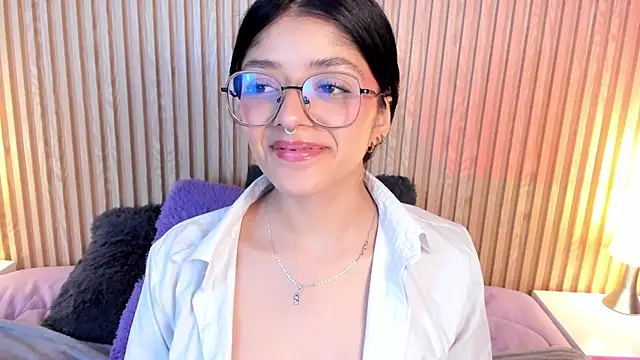 Snapshot of lana_dol chatting on September 20, 4:13 am lana dol online show from September 20, 4:13 am