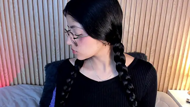 Snapshot of lana_dol chatting on September 30, 1:38 pm lana dol online show from September 30, 1:38 pm