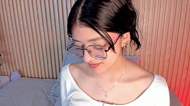 lana dol online show from November 28, 5:04 pm