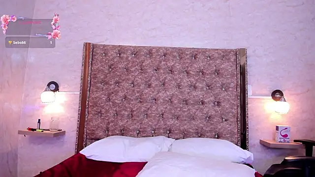 Snapshot of gaby_desire777 chatting on December 13, 3:43 pm gaby desire777 online show from December 13, 3:43 pm