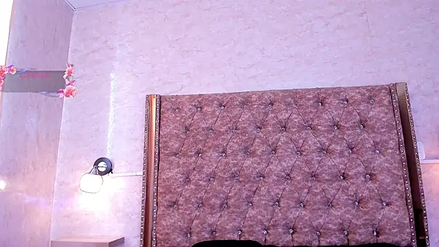 Snapshot of gaby_desire777 chatting on January 24, 7:07 pm gaby desire777 online show from January 24, 7:07 pm