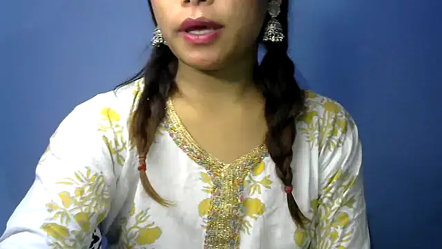 Snapshot of sanjana-77 chatting on January 15, 9:51 pm sanjana-77 online show from January 15, 9:51 pm